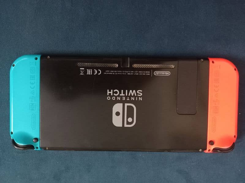 NINTENDO SWITCH WITH GAMES 2