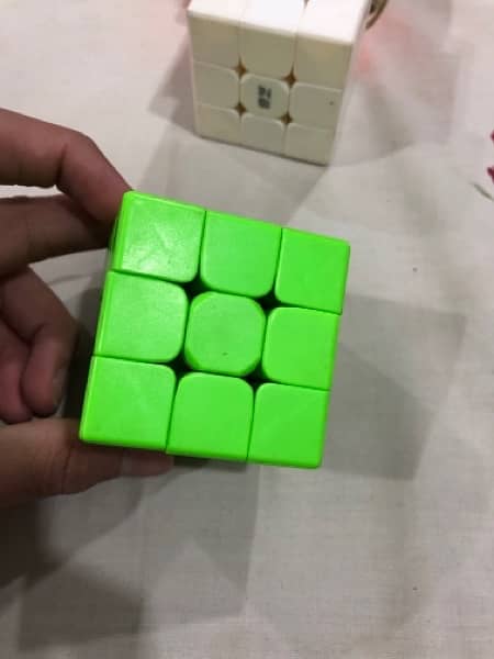 3x3 Forced rubiks cube one colour rubiks cube 2