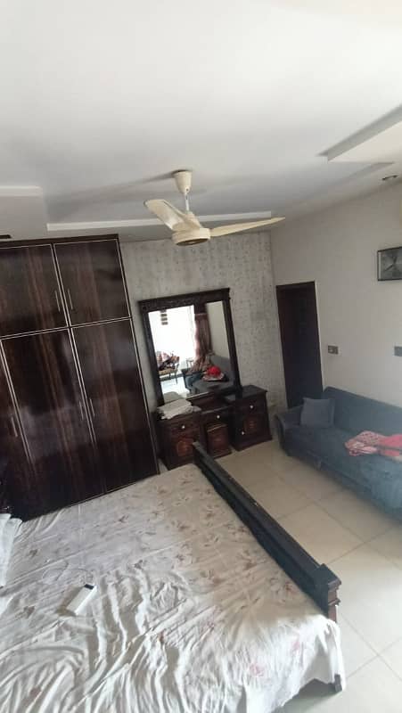 10 Marla Beautiful double story house urgent for Rent in sabzazar 1