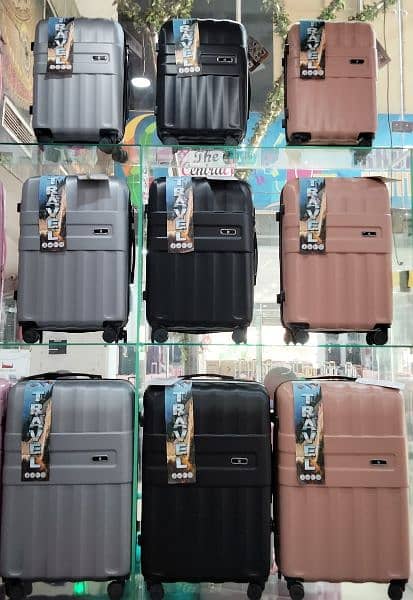 Travel Bags - Imported Luggage - Suitcase - Attachii - Safari Bags 4