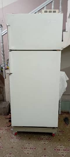 No-frost Refrigerator (US made)