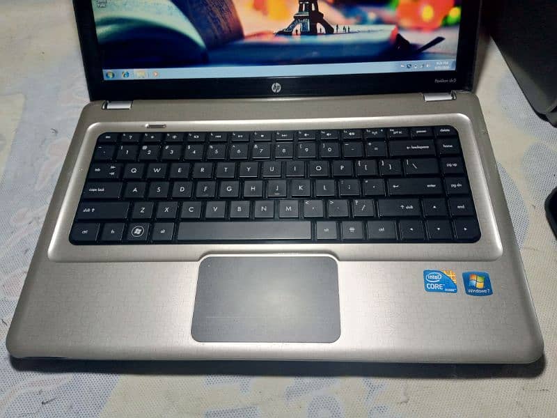 HP i3 M330 RAM 4gb HHD 320gb condition good  03065270422 Faisalabad 2