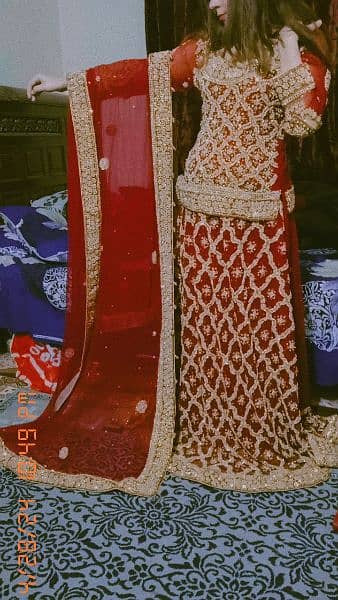 red bridal heavy embroidered lehnga 0