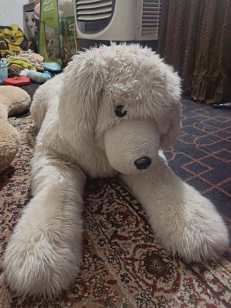 giant size dog & bhalu available almost new 1