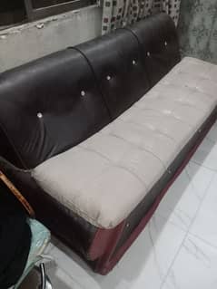 five seatet sofa set leather sheet