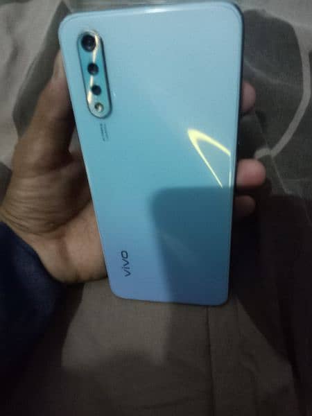 Vivo S1 only mobile . . . . 4/128 exchange possible 0