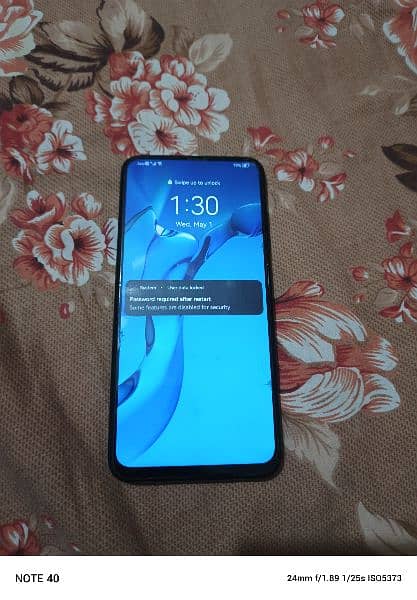 selling huawei y9 prime 10/9 condition 1