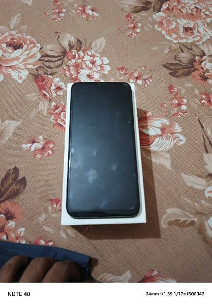selling huawei y9 prime 10/9 condition 3