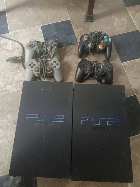 PS2 playstation game 2 sets each set is 5k come from saudia 1
