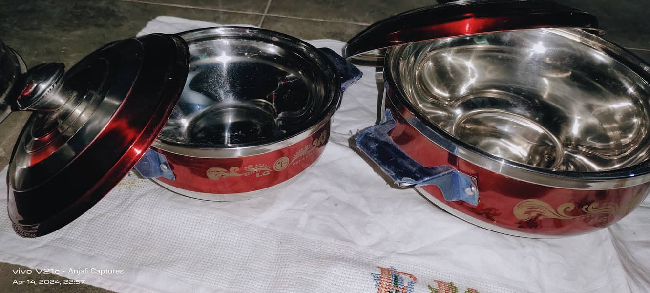 Hotpot set of 3 in new condition not used 4