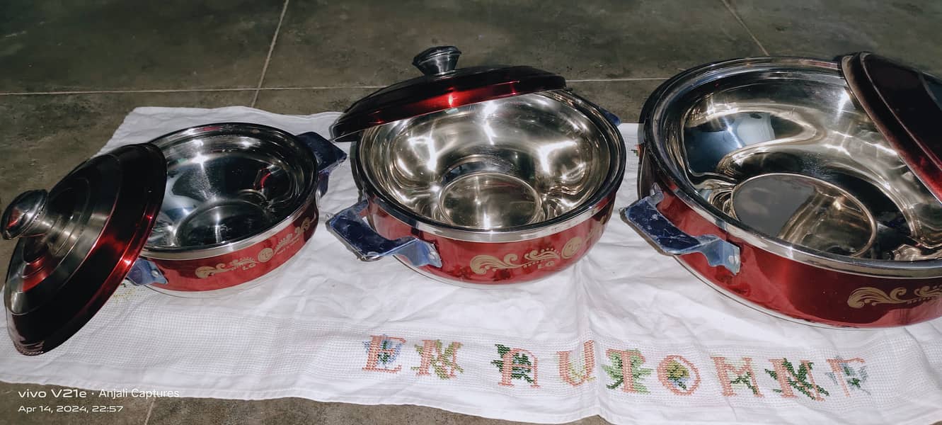 Hotpot set of 3 in new condition not used 5
