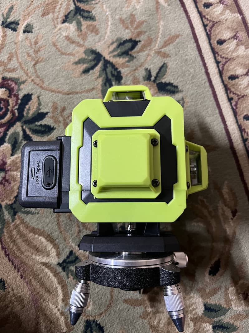 laser level 4D 16 lines for sale whatsapp 03198614614 6