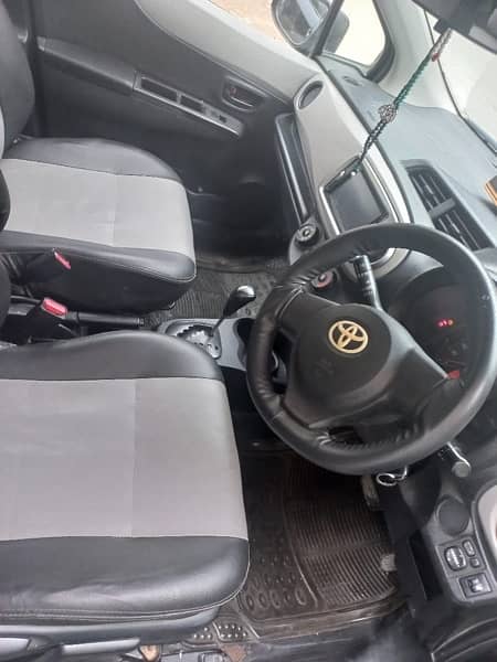 Toyota Vitz, automatic 2011/2015 2