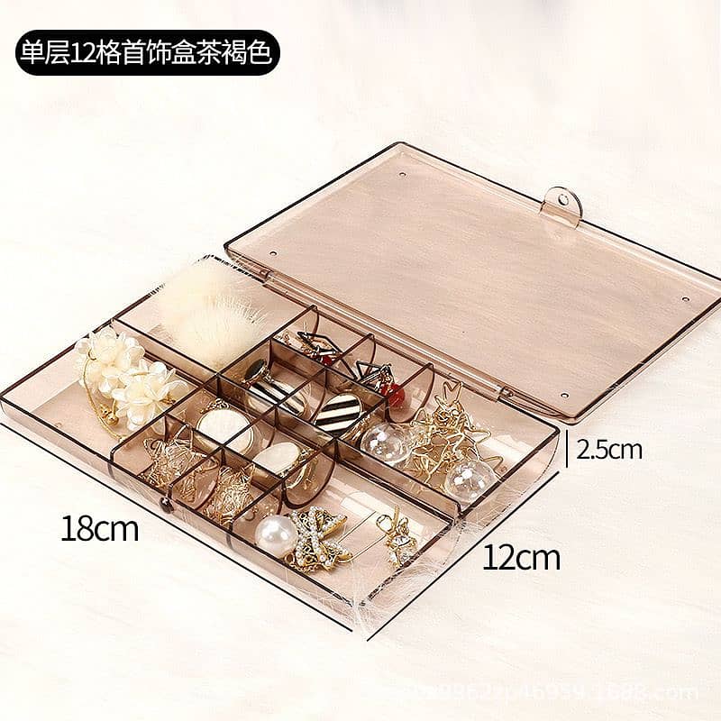 The Stunning Jewelry Box With a Convenient Drawer 2