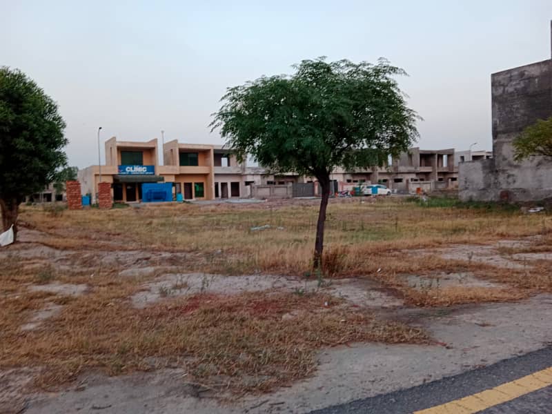 3 Marla Plot Available For Sale InLahore Motorway City On Easy Installment 3 Yaer 5
