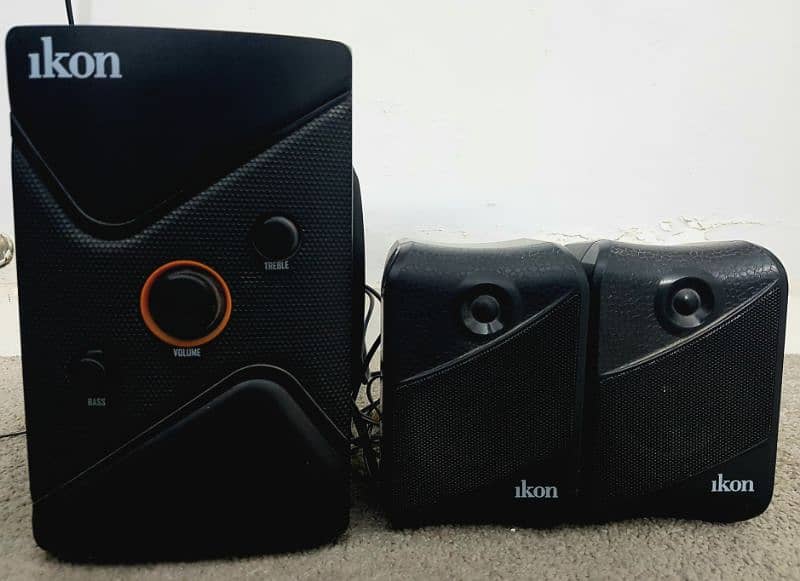 Ikon 2.1 Multimedia Subwoofer Bluetooth Speakers 10/10 Condition 2