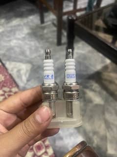 4 spark plugs for car