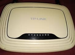 T-P link Router With adopter