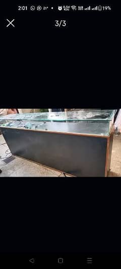 shop counter top with 8mm glass