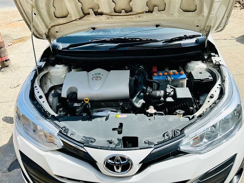 Toyota Yaris 2020 ATIV CVT 1.3 Automatic W 8