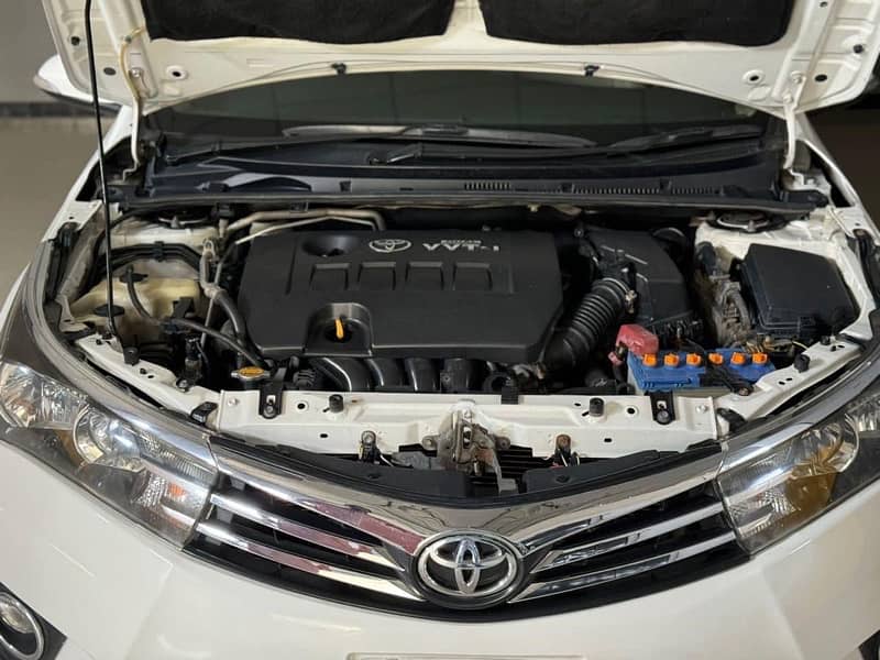 Toyota Grande 2014 Model 1.8 Automatic 9