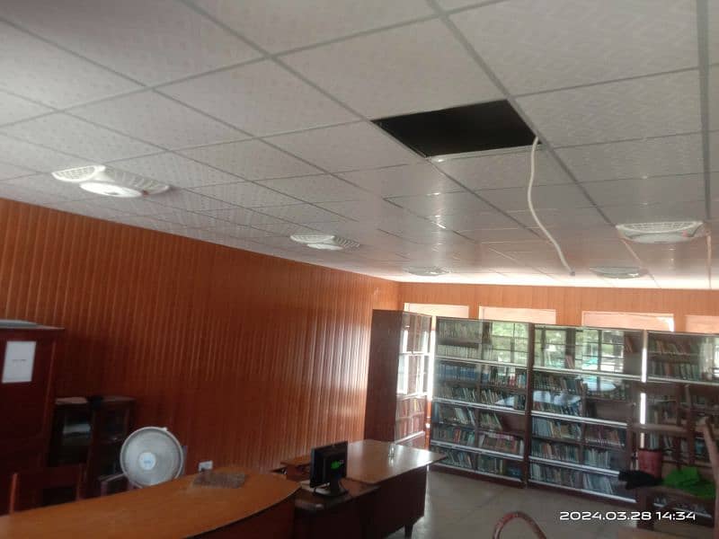 False ceiling (2 x 2) in a discounted price 12