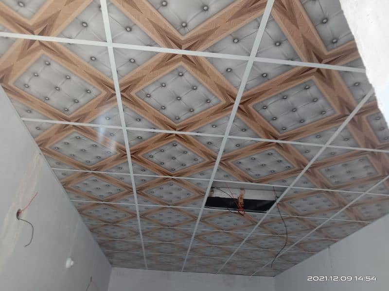 False ceiling (2 x 2) in a discounted price 13