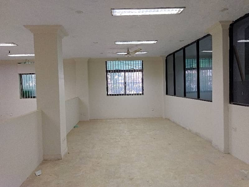 Office For Rent 7