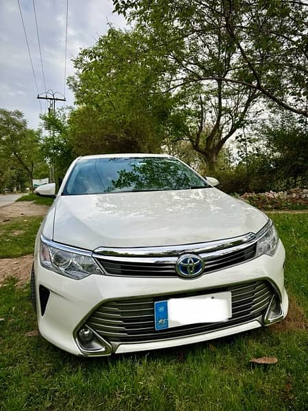 Toyota Camry Hybrid 0
