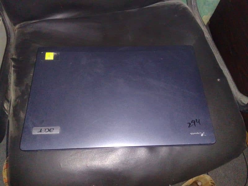 Acer travel mate core i3 4th generation 4