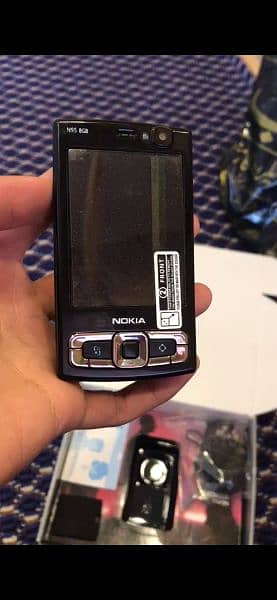 Nokia N95 8GB 1