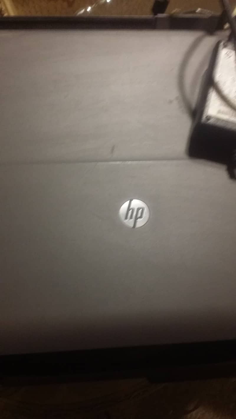 HP DESKJET 1050 0