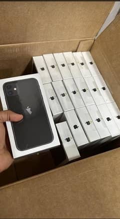 iPhone 11 jv box pack 64 gb available  (03156139537)