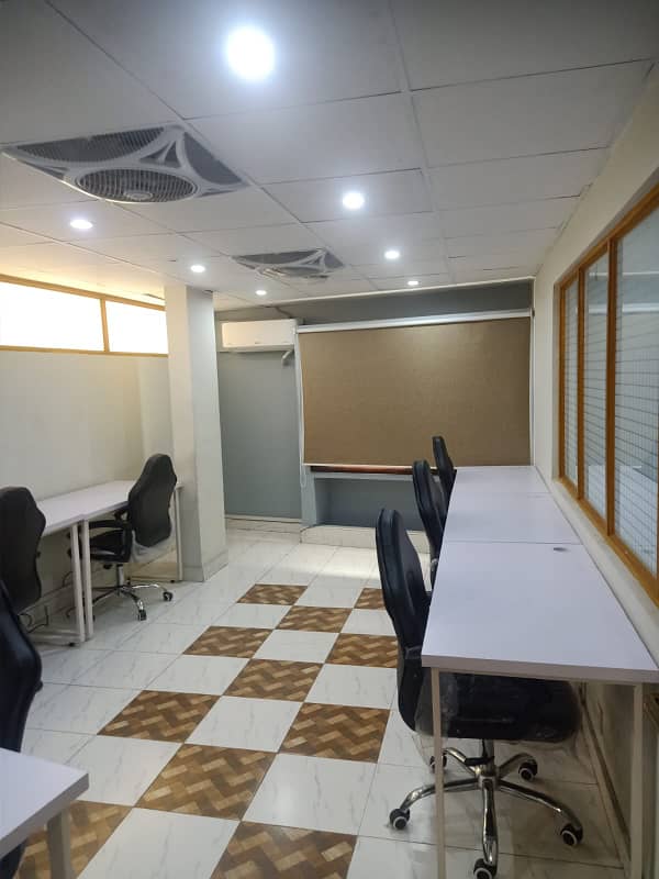 Vip Full Furnished Office For Rent 24 & 7 Time 35 Person Setting 32