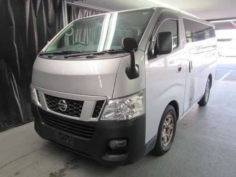 Nissan Caravan 2013 4