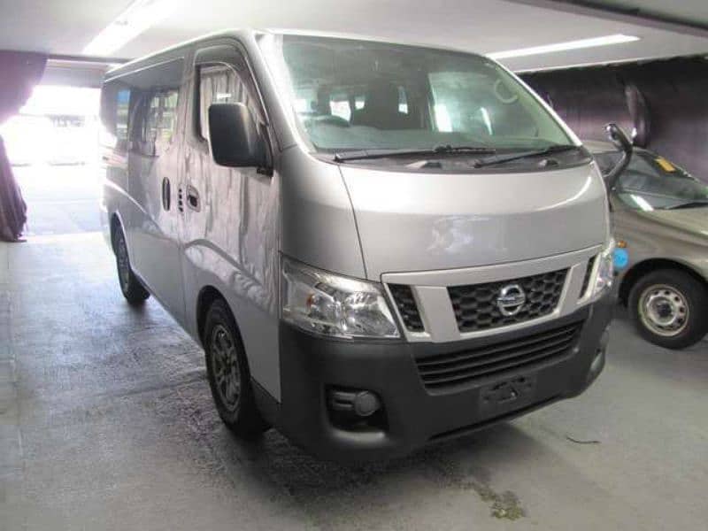 Nissan Caravan 2013 5