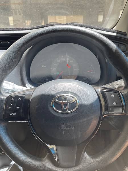 Toyota Vitz 2020 8