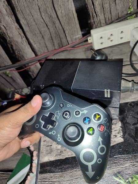 Xbox One for sale along with 2 wireless controllers 1