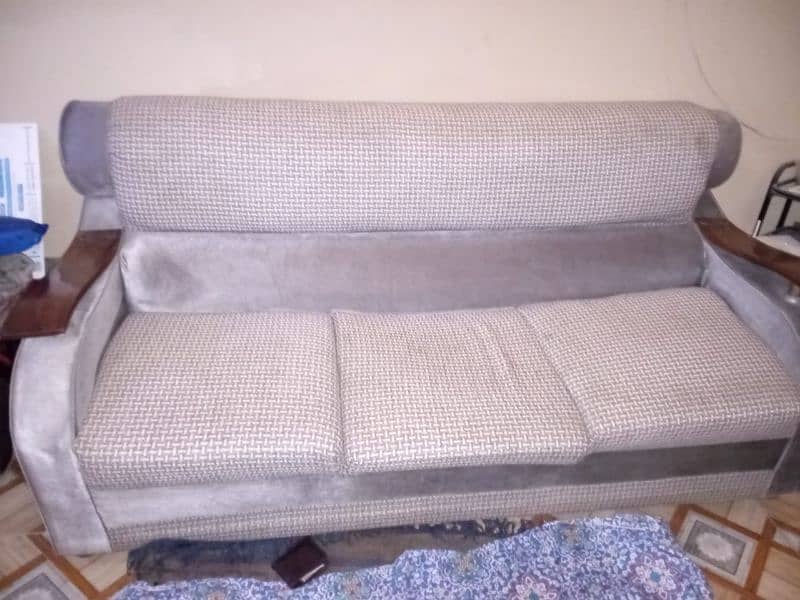 7 Seater Sofa grey colour just 3 years old. 2