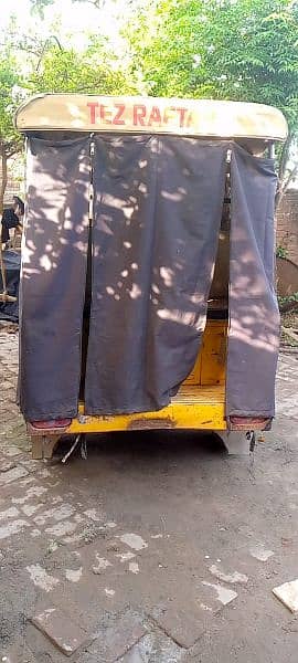 tazraftar auto rickshaw 2019 9 seater 0