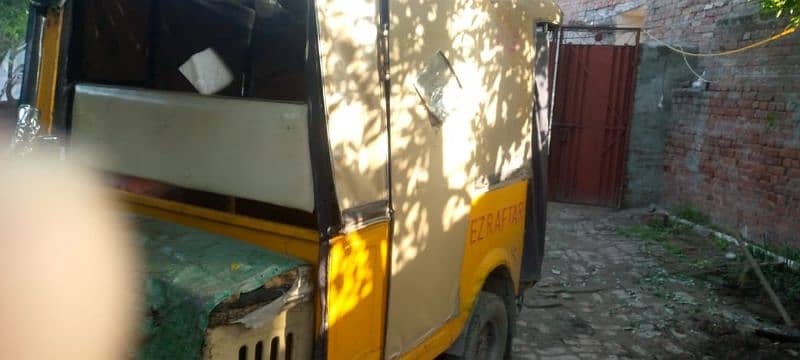 tazraftar auto rickshaw 2019 9 seater 3