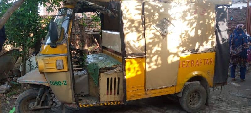 tazraftar auto rickshaw 2019 9 seater 5