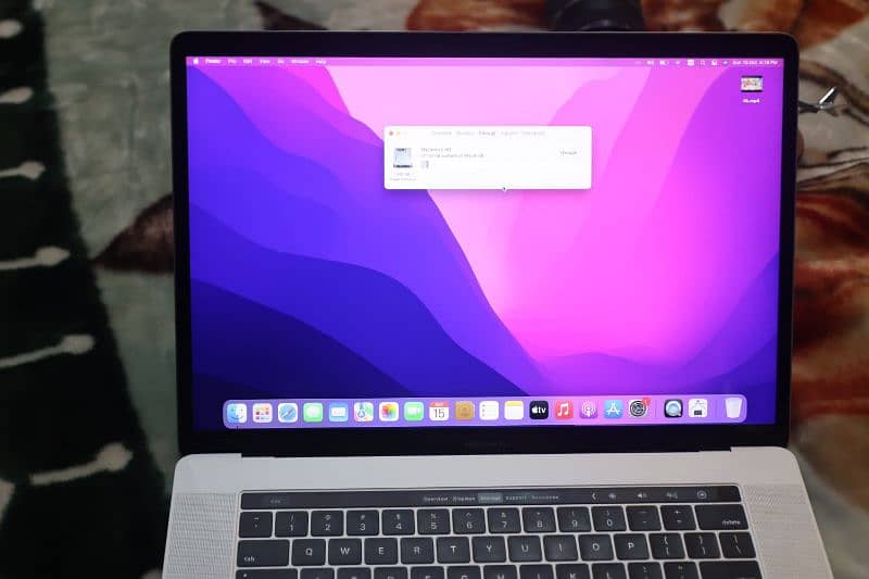 Macbook pro (”
I7 3.1 Ghz (limited edition) 4