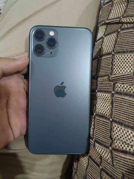 Iphone 11 pro 256 gb 83 health 0