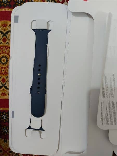 Original Apple watch blue uk Dubai import 2
