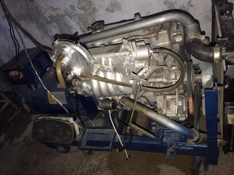 Yamaha 12 Wall Generator . Petrol +Gas. 1 month used only,new condition 6