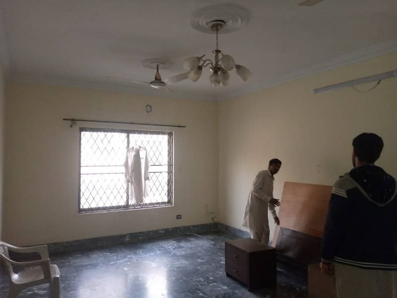 Upper Portion For rent Is Readily Available In Prime Location Of I-8 4