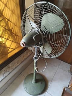 Used Pedestal fan in good working condition