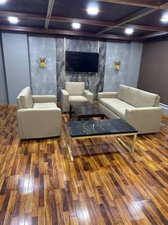 6 seater sofa with center table