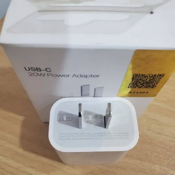 Iphone charger. Samsung Charger. 20W 25w 35w 50w ORG Cable 0301-4348439 2